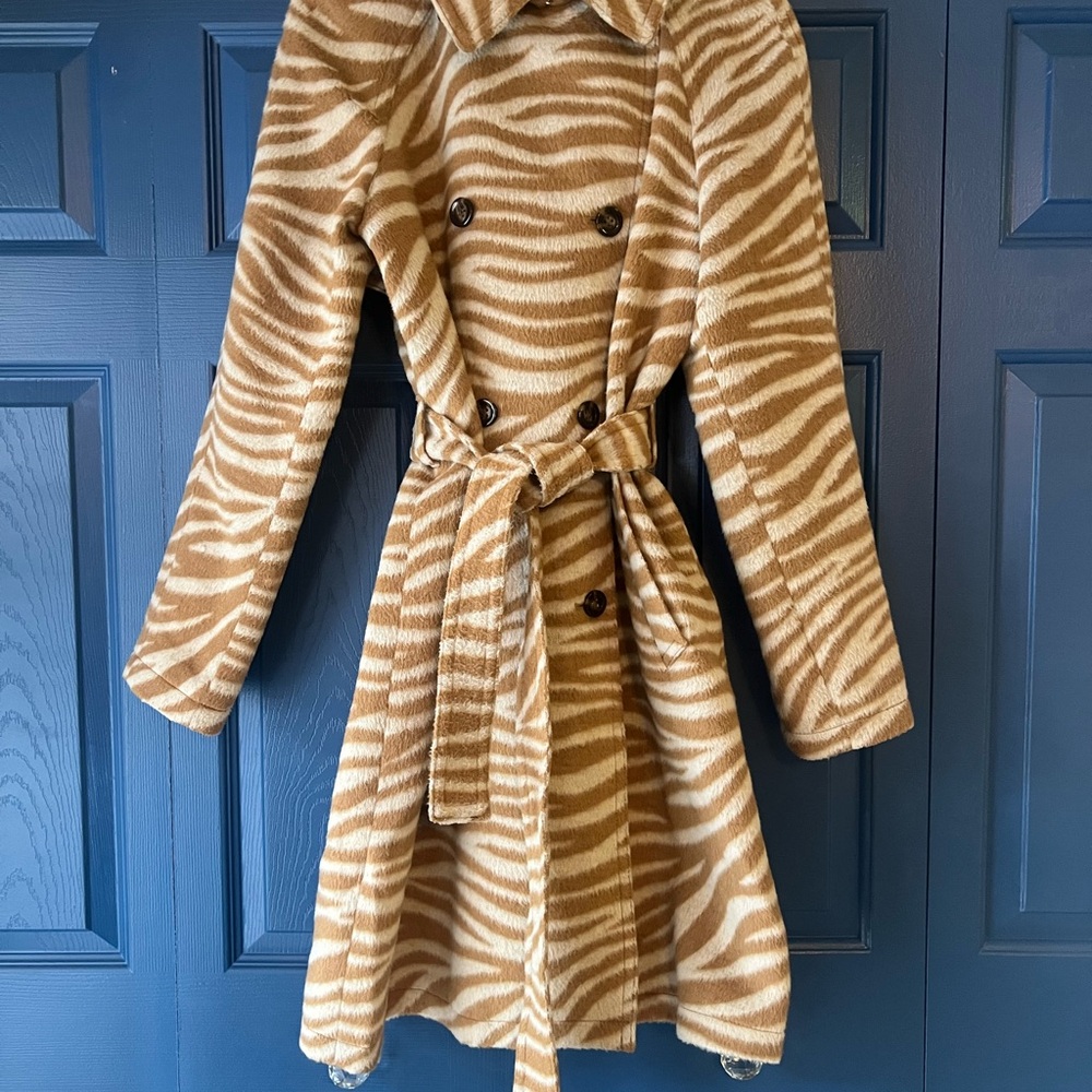 Ann Taylor winter trench-style coat, size medium.